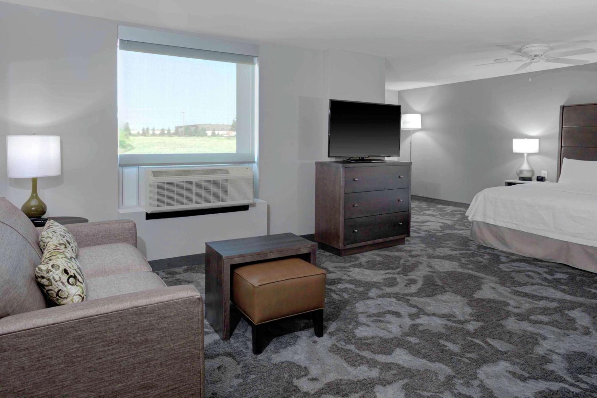 Homewood Suites By Hilton Lansing Eastwood Екстериор снимка